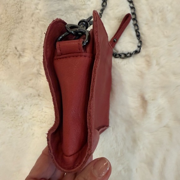 LIEBESKIND Berlin Red Leather Mini Crossbody Bag Chain Strap Cowhide - Picture 3 of 15